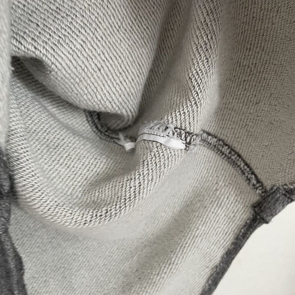 Levi's Knit Shacket Mens XL Gray Casual Comfy Retro 90s Y2K Button Snap - Picture 8 of 8